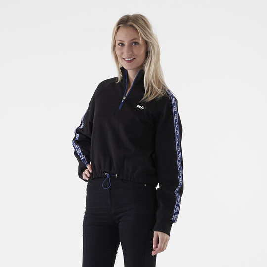 URA half zip sweater