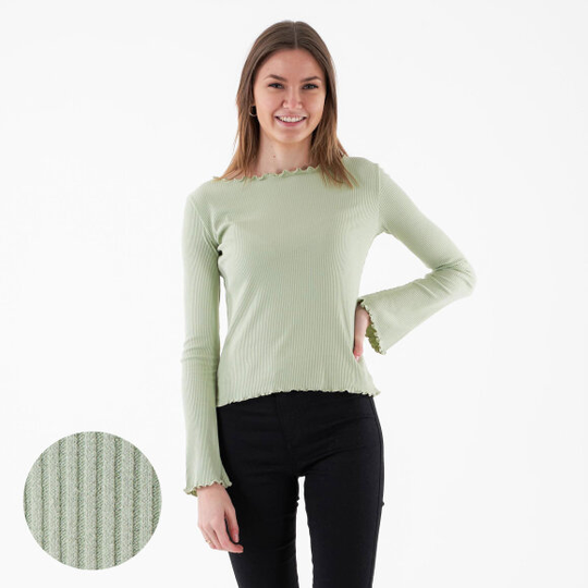 Flared sleeve boatneck rib top