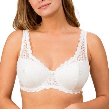 Trofe Irene Underwire Bra Bh Champagne polyamid A 70 Dame