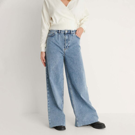 Wide leg denim