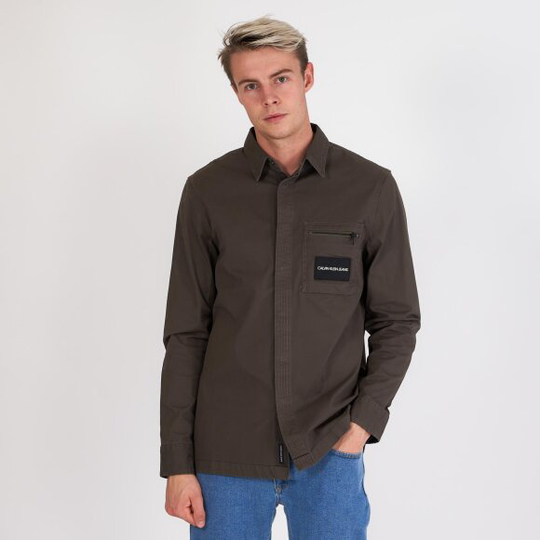 U. regular shirt
