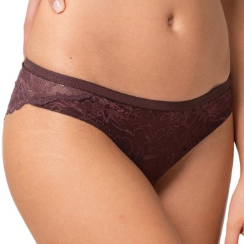 Triumph Trusser Amourette Charm Brazilian Vinrød 36 Dame