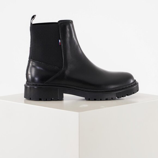 Essential leather chelsea boot