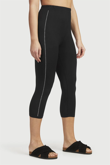 Caprileggings med nitter