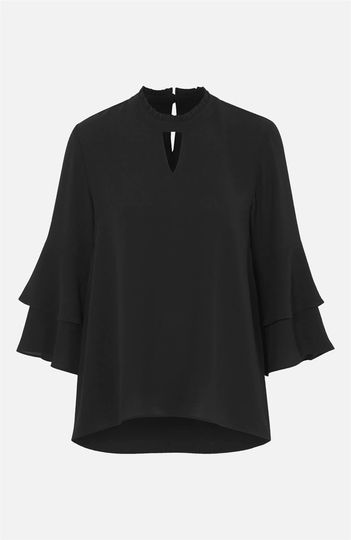 Blomstret flæsebluse
