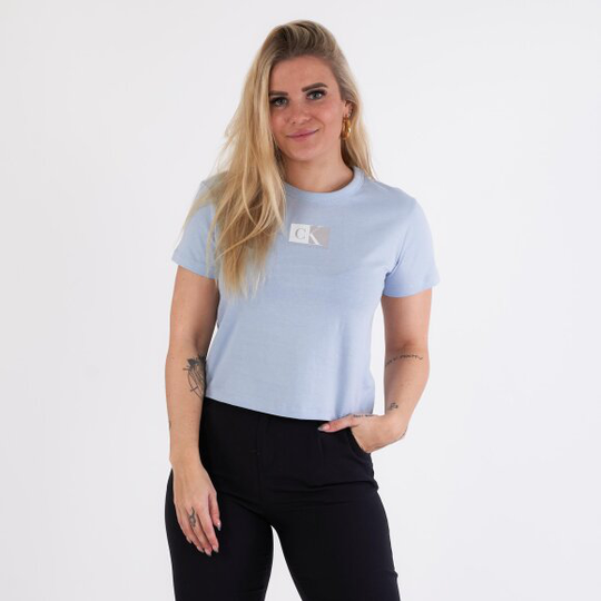 Logo box baby tee